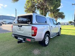 2017 Nissan Navara SL