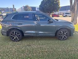 2025 Volkswagen Tiguan 195TSI R-Line