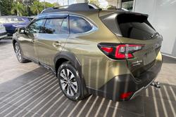 2022 Subaru Outback AWD Touring XT