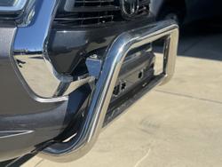2021 Toyota Hilux SR5