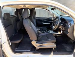 2021 Nissan Navara SL