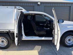 2021 Nissan Navara SL