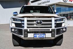 2023 Toyota Landcruiser Sahara