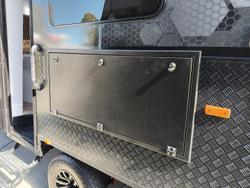 2026 Cadillac RV Ourea Royal Plus King Bed Family Triple Bunk Full Victron