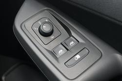 2024 Volkswagen Caddy TSI220