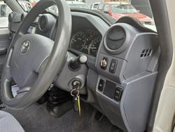 2017 Toyota Landcruiser GXL VDJ79R 4X4 Dual Range French Vanilla