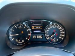 2016 Nissan Pathfinder ST-L