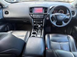 2016 Nissan Pathfinder ST-L