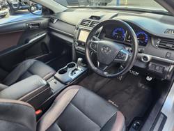 2016 Toyota Camry Atara SX
