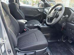 2025 Isuzu D-MAX LS-M XR