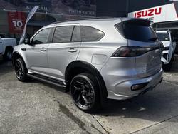 2026 Isuzu MU-X XT