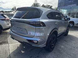 2026 Isuzu MU-X XT
