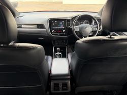 2021 Mitsubishi Outlander Black Edition