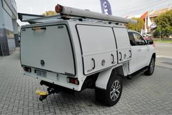 2019 Toyota Hilux SR5