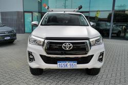 2019 Toyota Hilux SR5