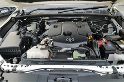 2019 Toyota Hilux SR5