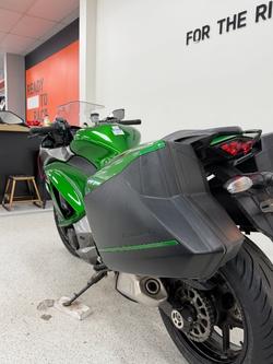 2018 Kawasaki NINJA ZX-10R (ABS) Green