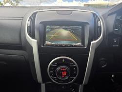 2020 Isuzu MU-X Onyx Edition