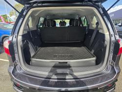 2020 Isuzu MU-X Onyx Edition
