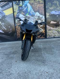 2017 Yamaha YZF-R6 GREY
