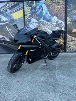 2017 Yamaha YZF-R6 GREY