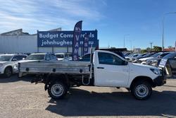 2019 Toyota Hilux SR