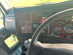 2014 Kenworth T300 Series T359