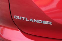 2025 Mitsubishi Outlander PHEV GSR