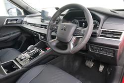 2025 Mitsubishi Outlander PHEV GSR