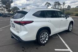 2021 Toyota Kluger Grande