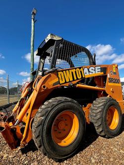 2011 CASE Sr200