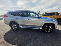 2017 Mitsubishi Pajero Sport GLS