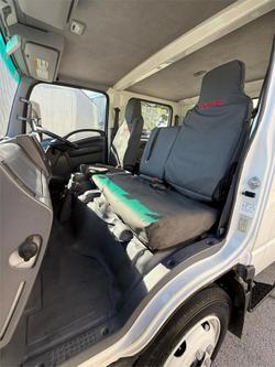 2010 Isuzu Nqr 450