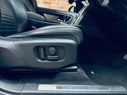 2020 Land Rover Discovery Sport D240 R-Dynamic HSE