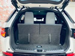 2020 Land Rover Discovery Sport D240 R-Dynamic HSE