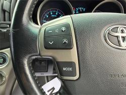 2010 TOYOTA LANDCRUISER VX (4x4)