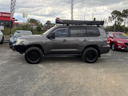 2010 TOYOTA LANDCRUISER VX (4x4)