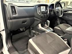2017 Holden Colorado LS RG MY18 4x2 Summit White