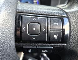2019 Toyota Hilux SR