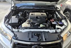 2019 Toyota Hilux SR
