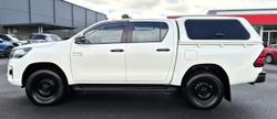 2019 Toyota Hilux SR