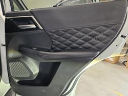 2023 Mitsubishi Outlander PHEV Exceed