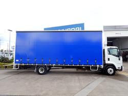 2018 ISUZU FRR 107-210