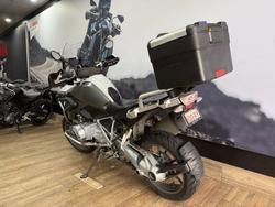 2017 BMW Motorrad R1200 GS WHITE