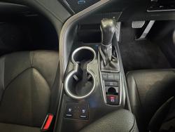 2019 Toyota Camry SL
