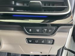 2025 Kia Carnival GT-Line HEV