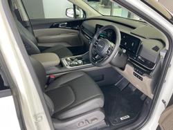 2025 Kia Carnival GT-Line HEV