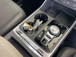 2025 Kia Carnival GT-Line HEV