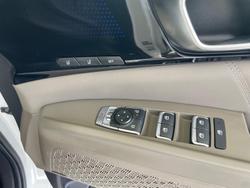 2025 Kia Carnival GT-Line HEV