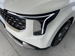 2025 Kia Carnival GT-Line HEV